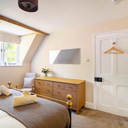 4 Bed In Loughrigg Oc-lr151
