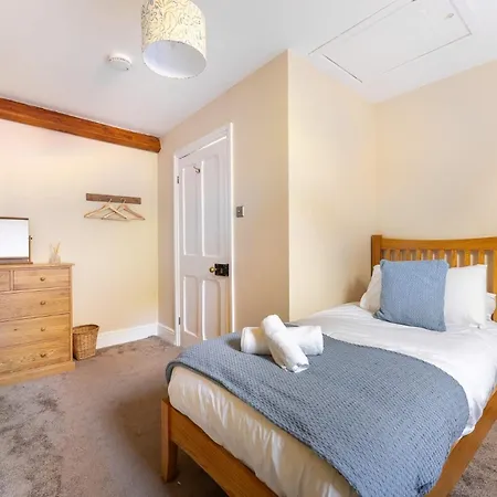 4 Bed In Loughrigg Oc-lr151 Feriehus