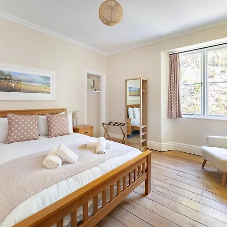 4 Bed In Loughrigg Oc-lr151 *