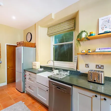 Feriehus 4 Bed In Loughrigg Oc-lr151