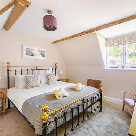 4 Bed In Loughrigg Oc-lr151 Feriehus