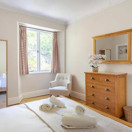 4 Bed In Loughrigg Oc-lr151 *